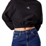 WOVEN LABEL CREW NECK