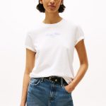 REG SCRIPT C-NK TEE SS