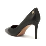 ESSENTIAL POINTED PUMP