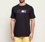 BRAND LOVE TEXT BOX TEE