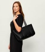EMBLEM HW PEBBLE TOTE - Image 3